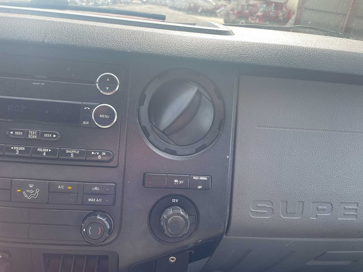 #5677-•-2011-f250-4x4-extended-cab-(has-wi-title)-image-78