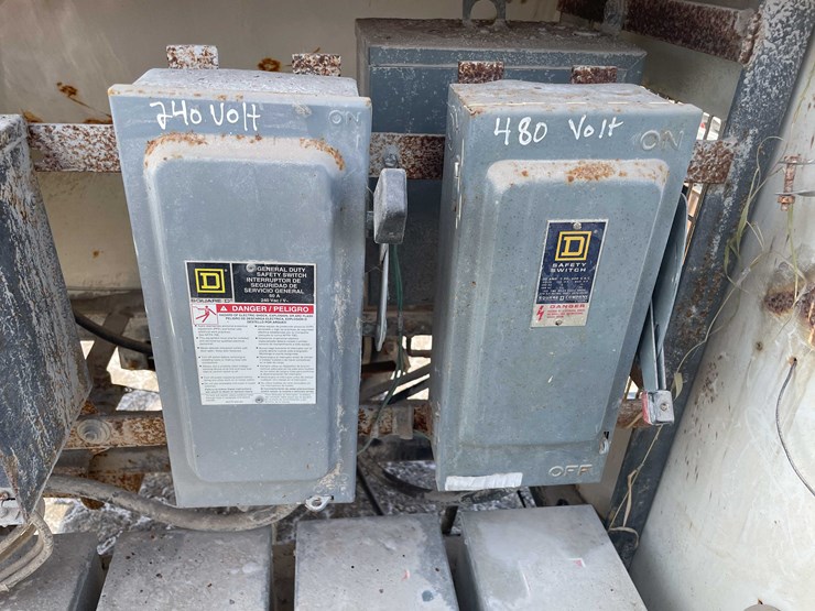 #5692-•-wacker-light-tower-image-22