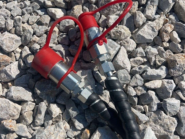 sdlanch-mini-skid-steer-mixing-bucket-image-3