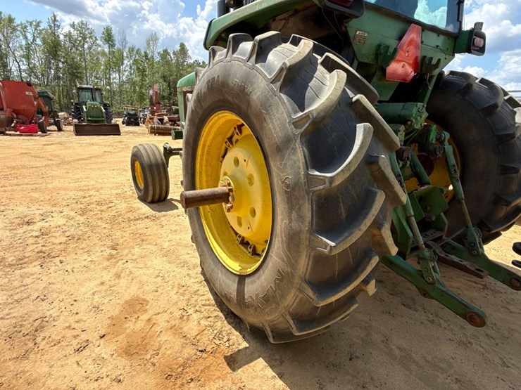 john-deere-4840-image-9
