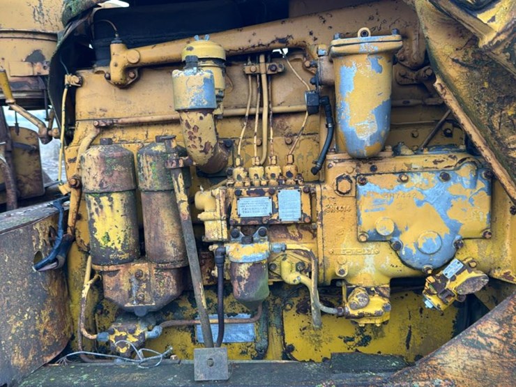 caterpillar-d7-image-25