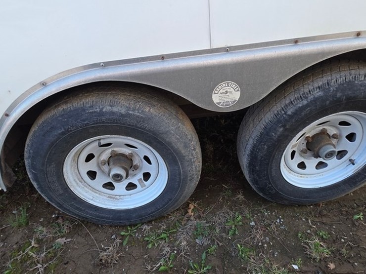 2013-united-trailer-2-axle-20'-box-trailer-(title)-image-22