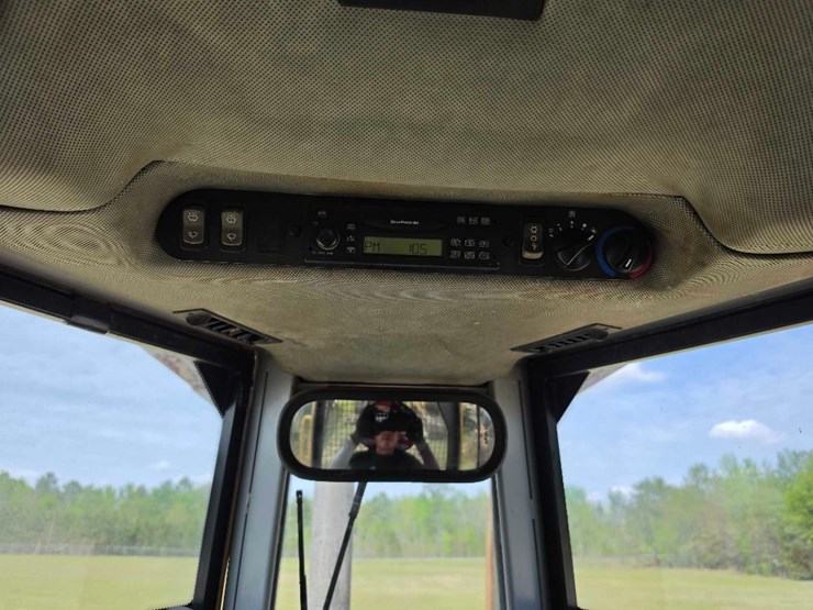 deere-700h-lgp-image-18