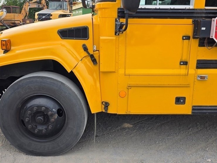 2008-caterpillar-c7-image-30