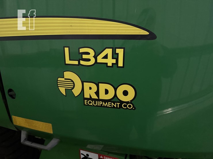 john-deere-l341-image-11