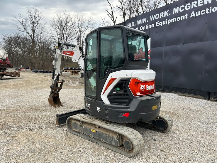 2023-bobcat-e35i-image-2