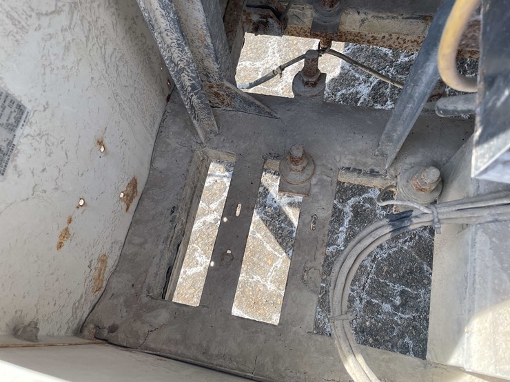 #5692-•-wacker-light-tower-image-24