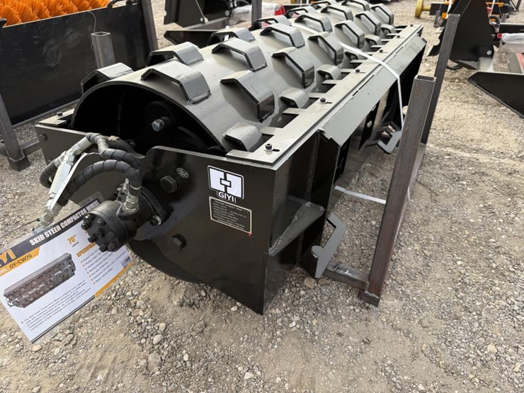 #142-•-skid-steer-70"-compactor-wheel-image-1