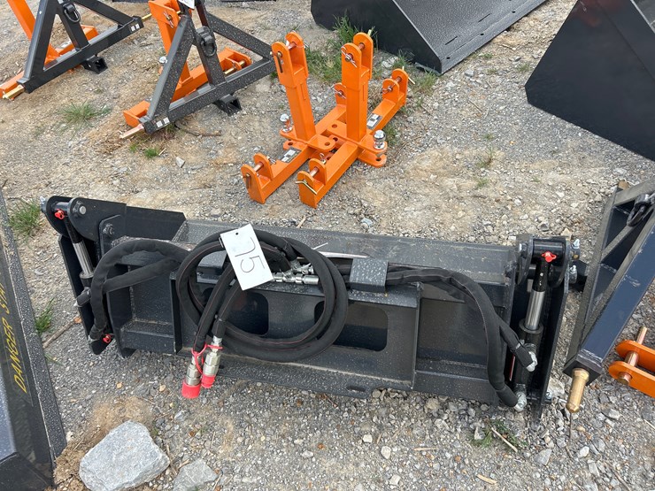 #75-•-mini-skid-steer-4-in-1-bucket-image-3