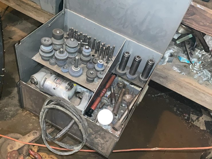 #214-•-portable-valve-grinder-kit-image-3