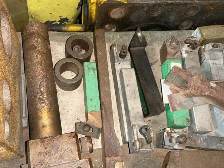 #233-•-steel-shelf-and-contents-image-5