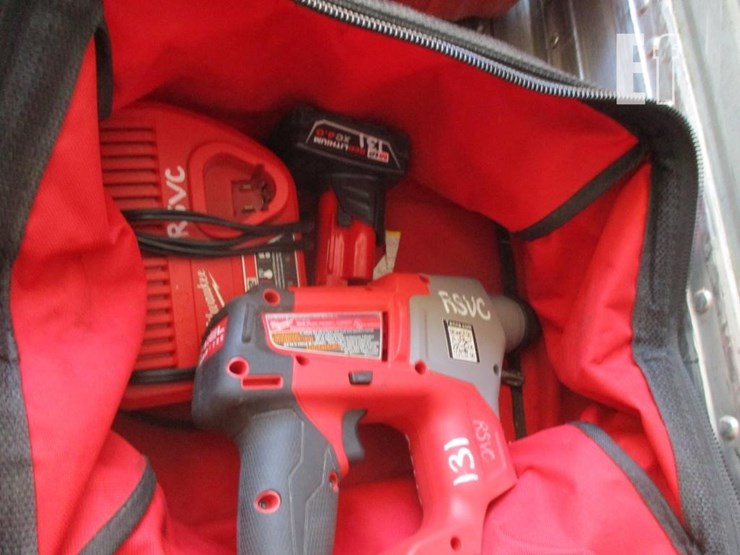 lot-of-milwaukee-m18-hand-tools-image-4
