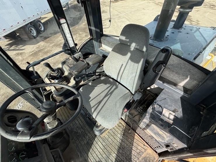 2008-deere-624j-image-30