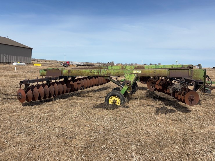 john-deere-370-image-2