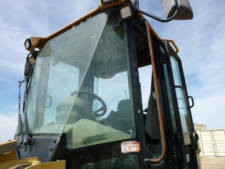 2004-caterpillar-924gz-image-7