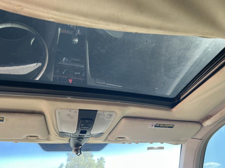 #123-•-1999-mercedes-benz-image-13