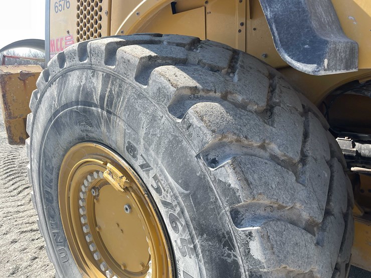 caterpillar-982m-image-16