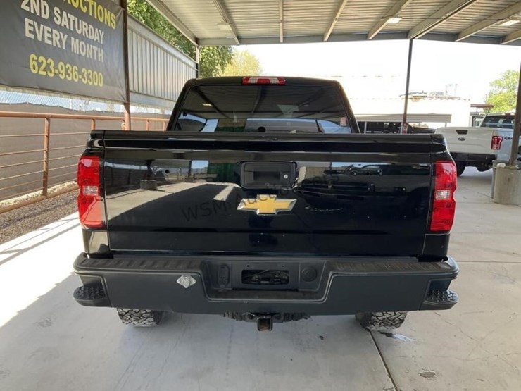 2018-chevrolet-silverado-1500-image-6