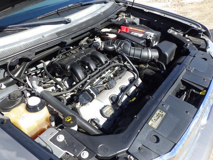 2009-ford-flex-image-11