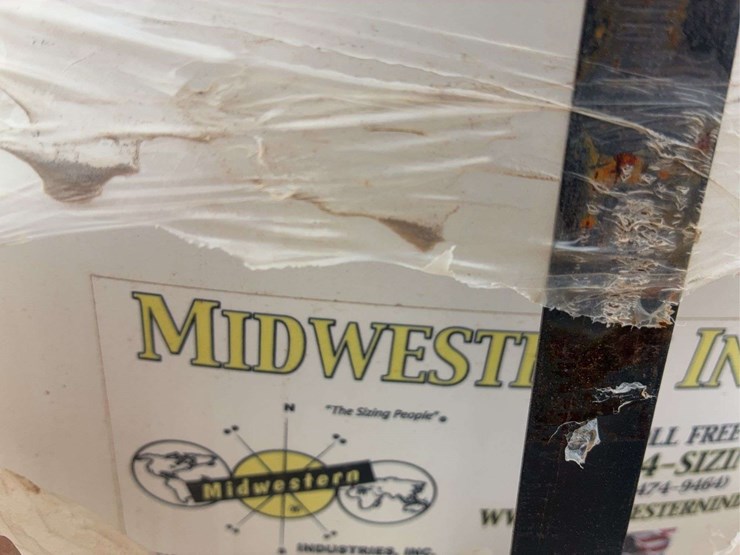 large-white-industrial-flanged-cylinder,-heavy-duty-plastic-image-6