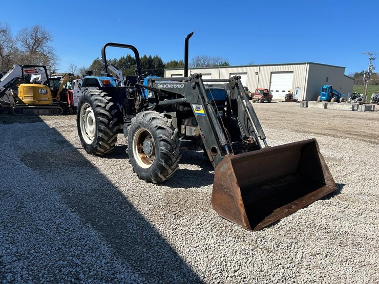 new-holland-5640-image-6