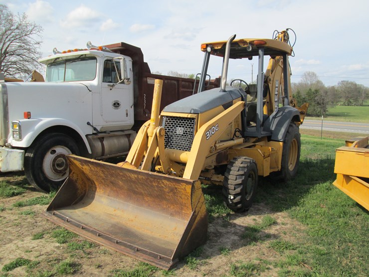 deere-310g-image-1