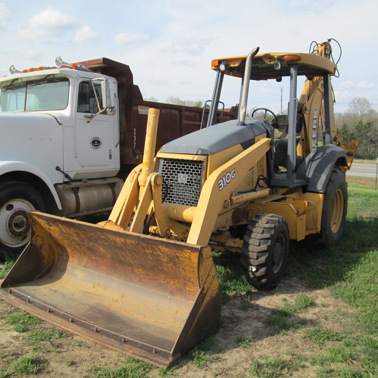 DEERE 310G