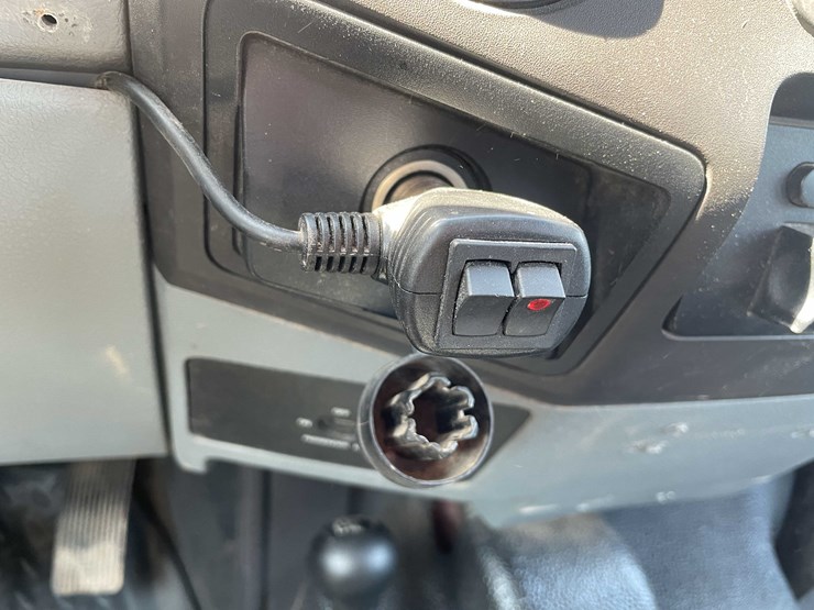 #5678-•-2015-f250-4x4-extended-cab-(has-wi-title)-image-67