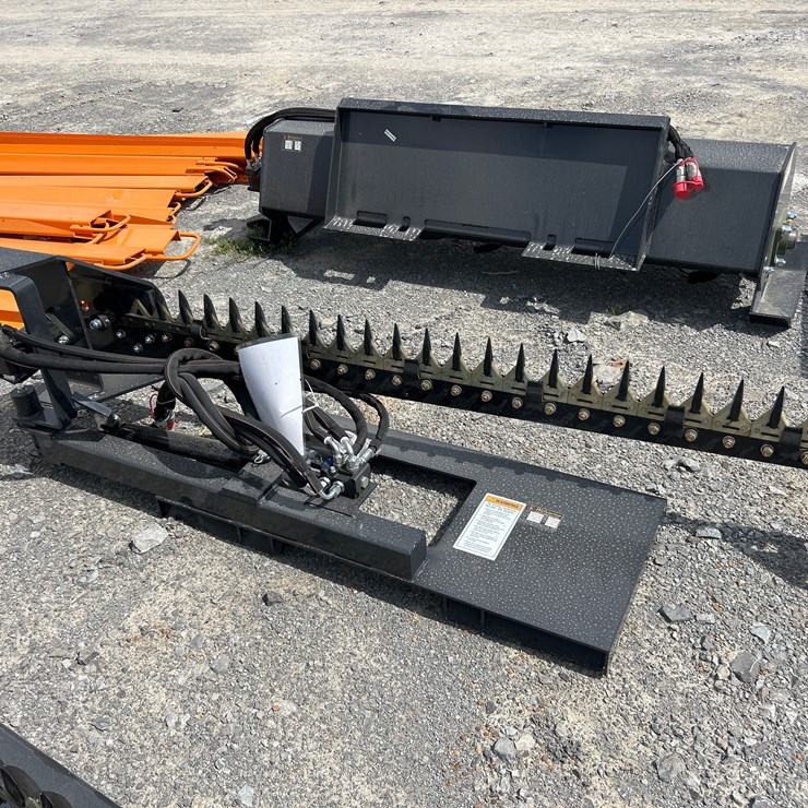 #39 • SKID STEER SICKLE MOWER