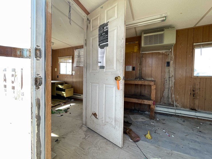 #5667-•-job-office-trailer-image-33