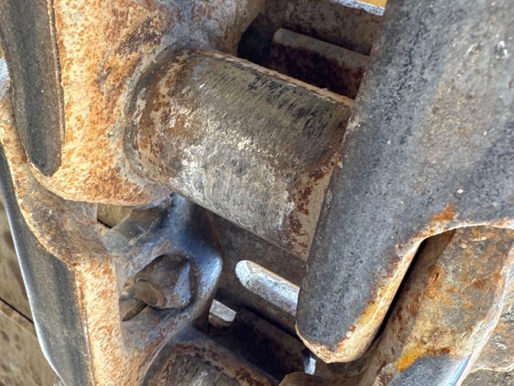 2018-caterpillar-336fl-image-22