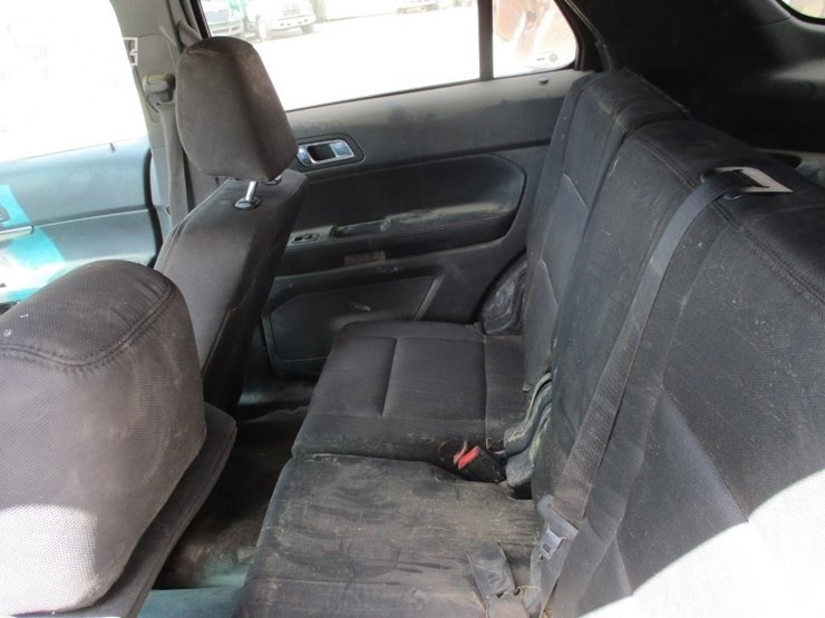 2014-ford-explorer-image-7