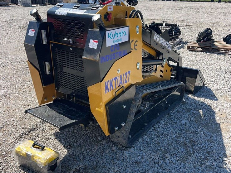 2026-cfg-industrial-kkt(a)27-mini-skid-steer-image-5