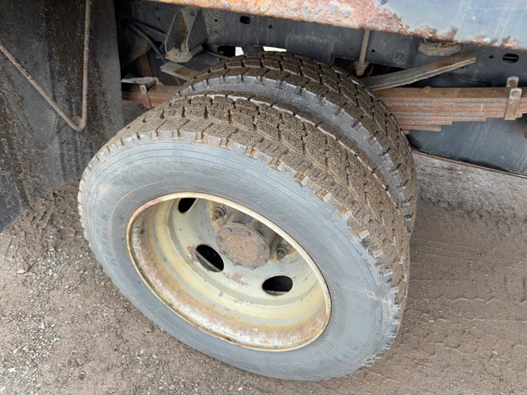 2015-dodge-ram-4500hd-image-10