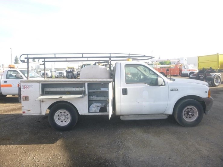 2001-ford-f350-image-7