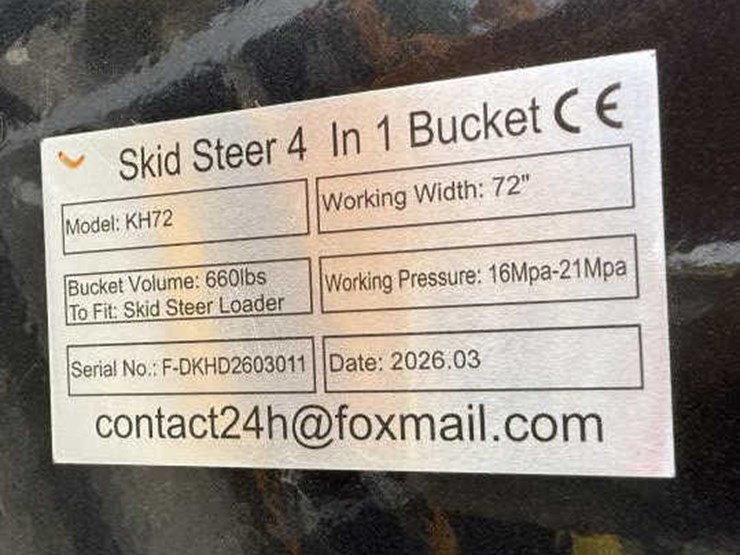 #157-•-skid-steer-72"-4-in-1-bucket-image-3
