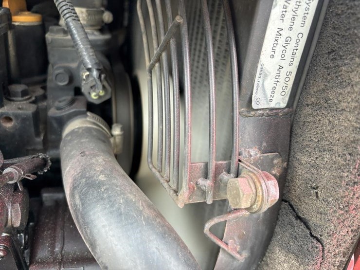 takeuchi-tb216-image-43