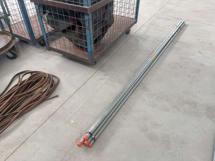 five-1"-x-10'-galvanized-steel-conduit-pipes-image-1