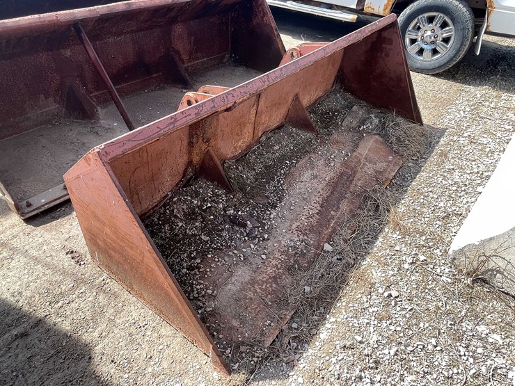 #5684-•-pin-on-bucket-image-3