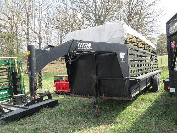 2012-titan-20-image-1