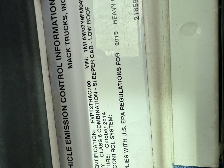 2015-mack-pinnacle-cxu613-image-13