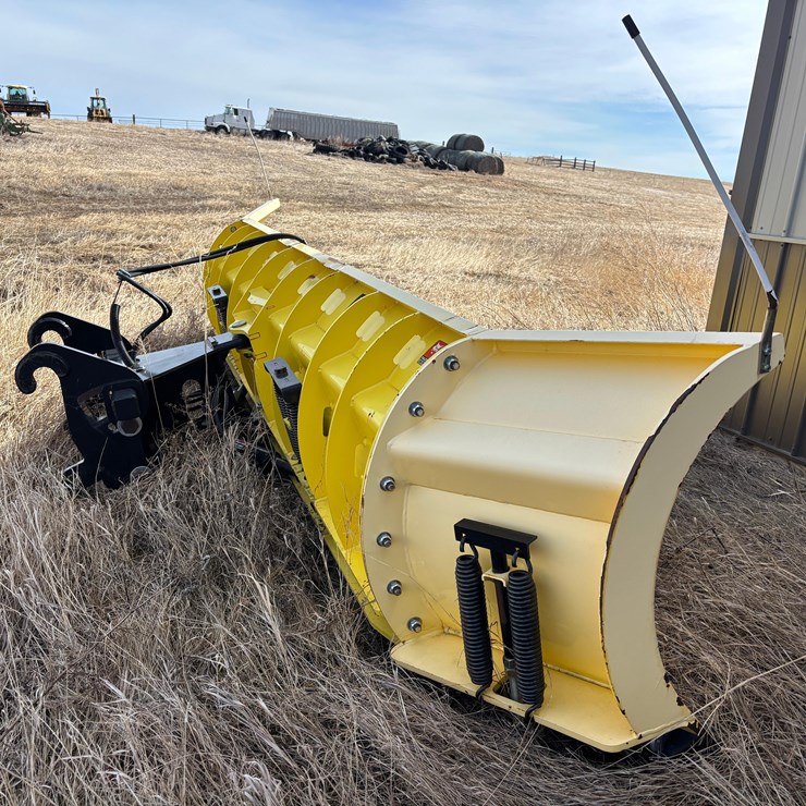 Alpha Plow 12.0 Snow Pusher