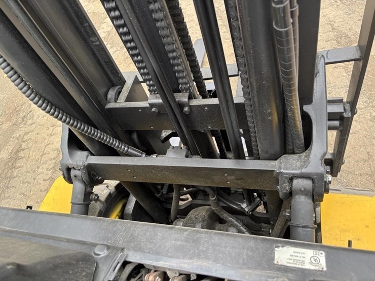 2006-komatsu-fg25sht-16-image-13