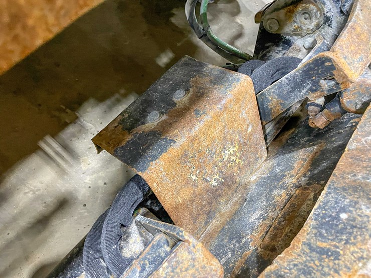 2012-caterpillar-226b3-image-27