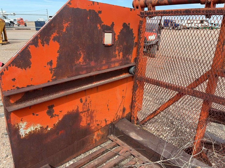 heavy-duty-steel-rock-bucket-grapple-attachment,-approx.-8-ft-wide-image-6