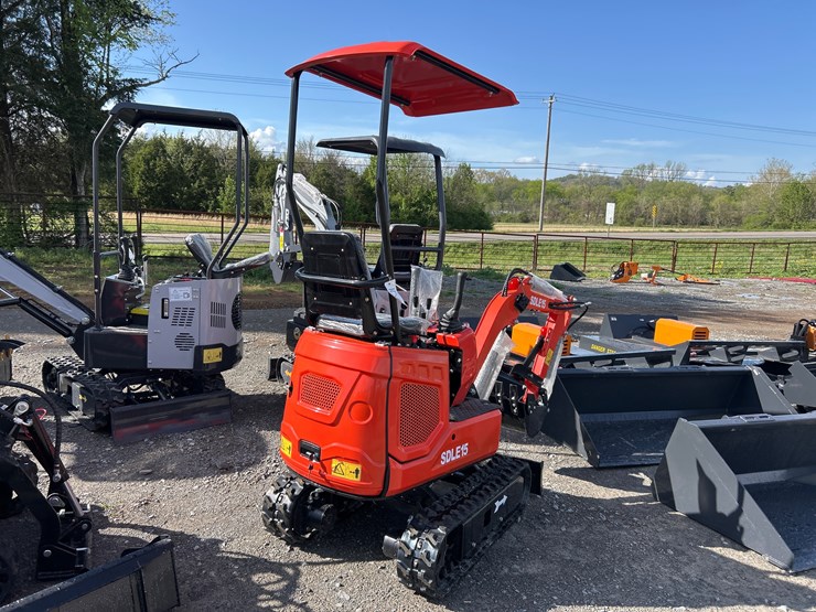 #100-•-2026-sdlanch-sdle15-mini-excavator-image-3