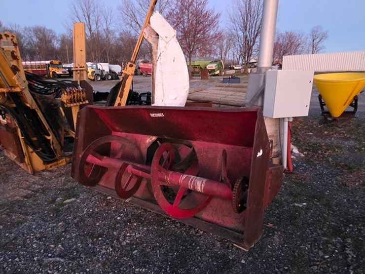 loftness-7'-3pt.-snowblower-image-2