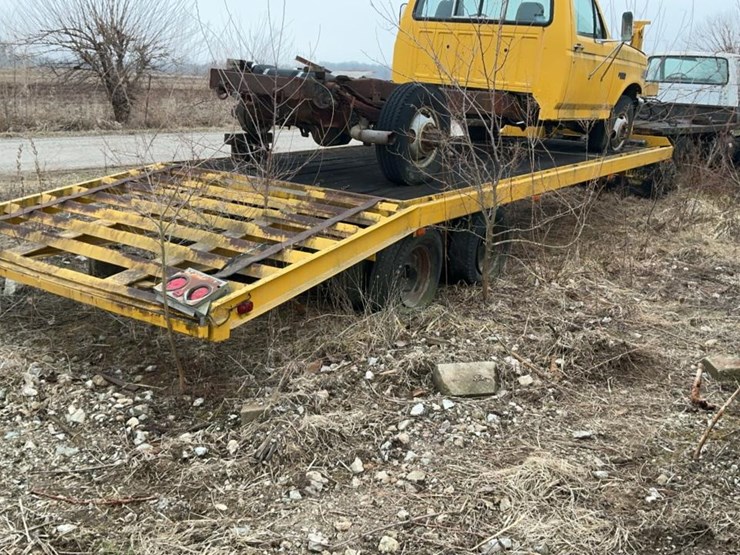 #305-•-gooseneck-winch-trailer-image-6