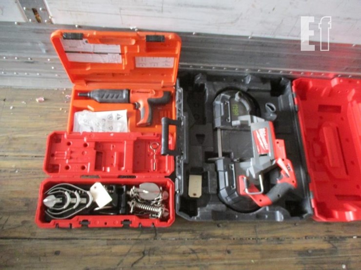 lot-of-various-milwaukee-hand-tools-image-2