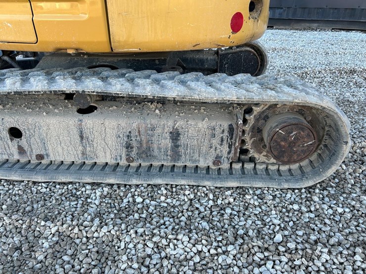 2018-caterpillar-303-image-4